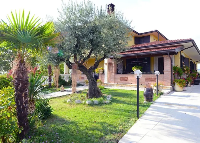 Domus Ansantica Alloggio per agriturismo *